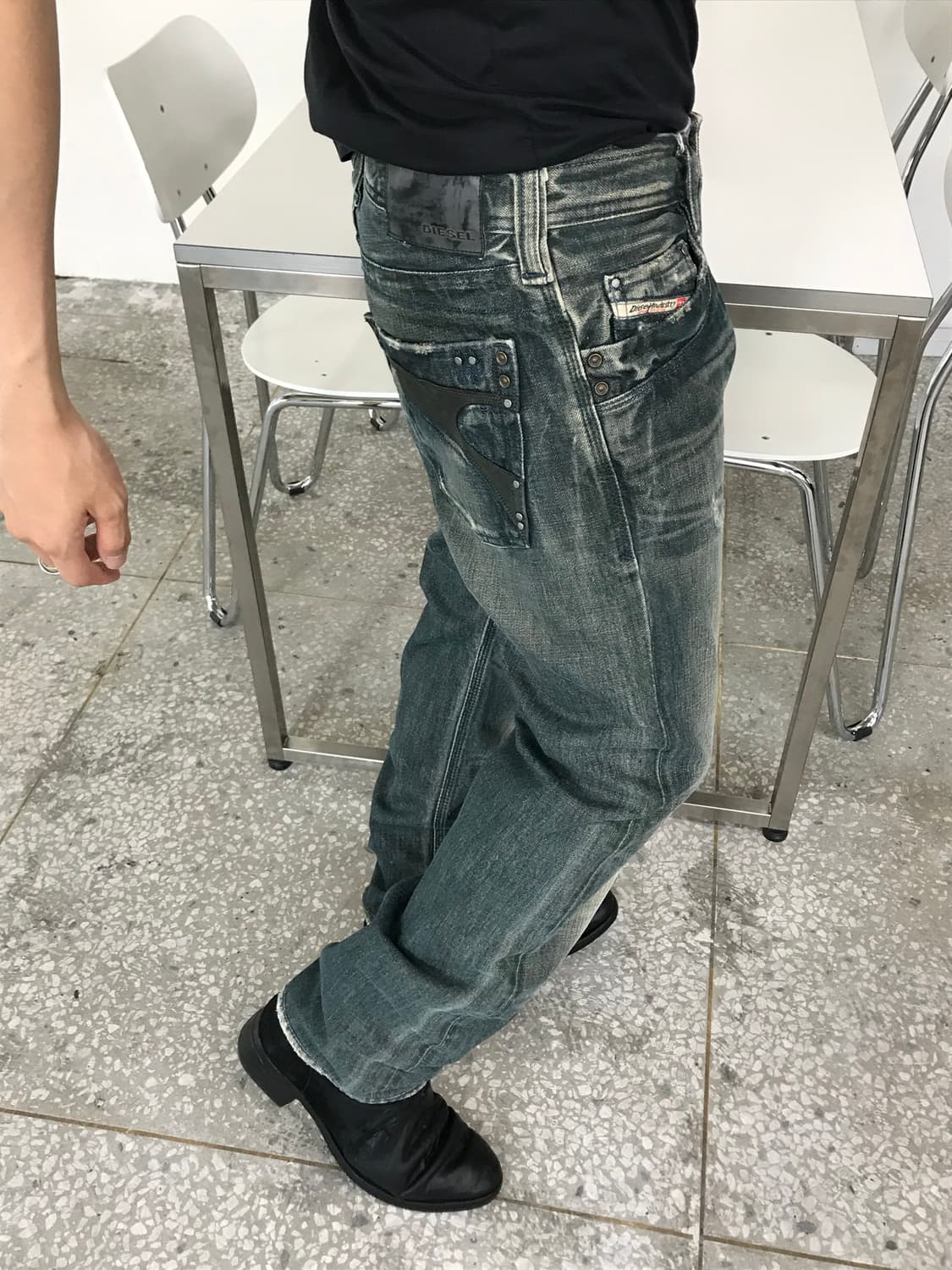디젤 레더 패널 포켓 레귤러 워싱 진  상품이미지3