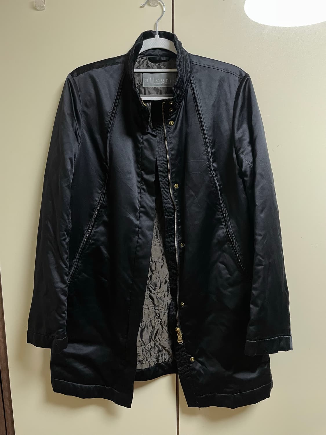 알레그리 스포츠 히든 포켓 코트 상품이미지3