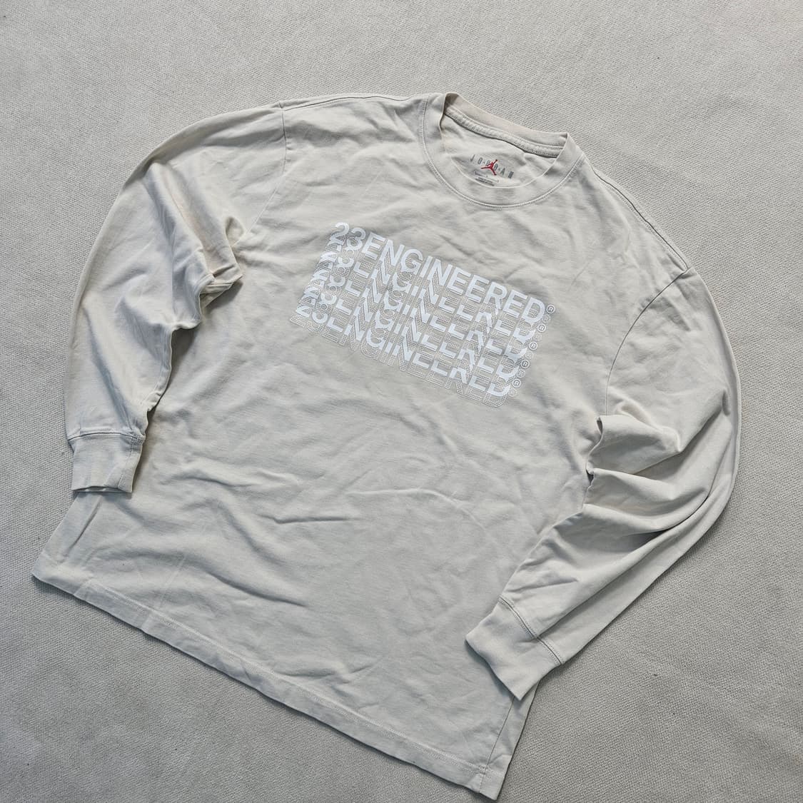 L 나이키조던 엔지니어드 롱슬리브 긴팔티 0325Y 상품이미지1