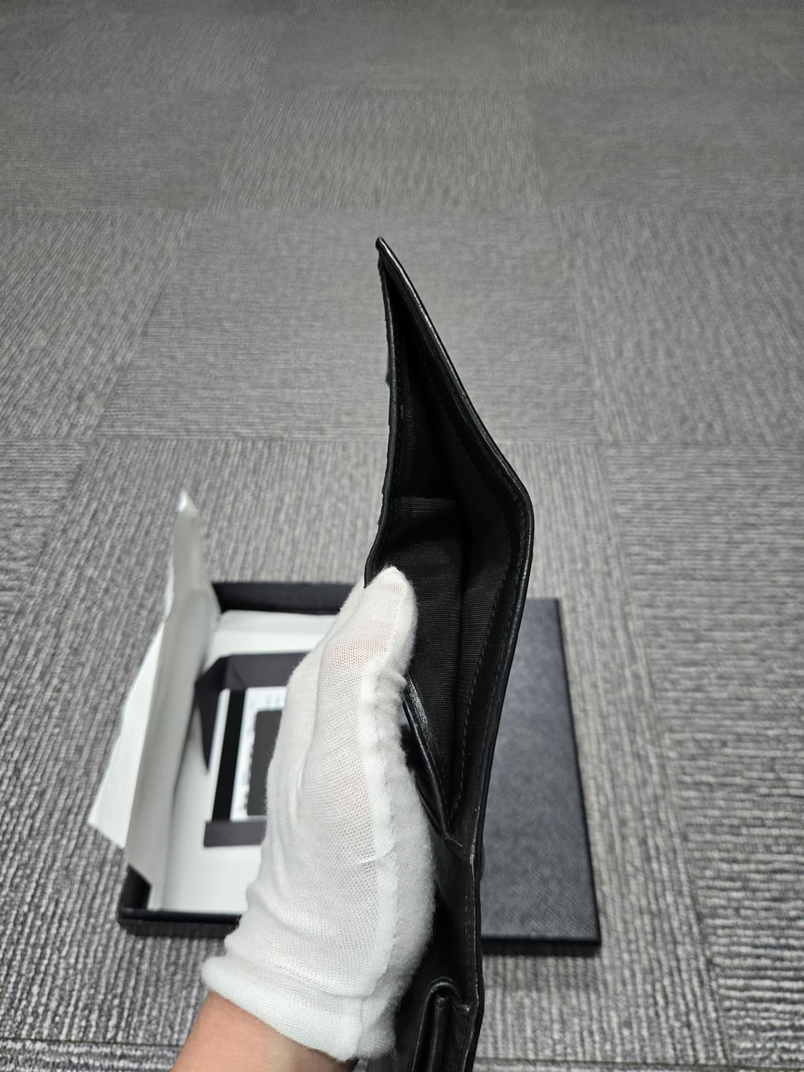 [특가][정품] 프라다 사피아노 삼단 중지갑 상품이미지6