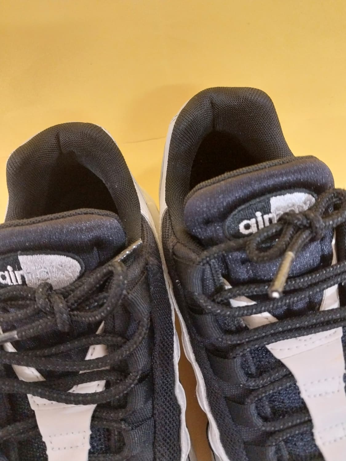 남성 나이키 에어맥스 95 에센셜 흰회검 운동화 (260) 상품이미지5