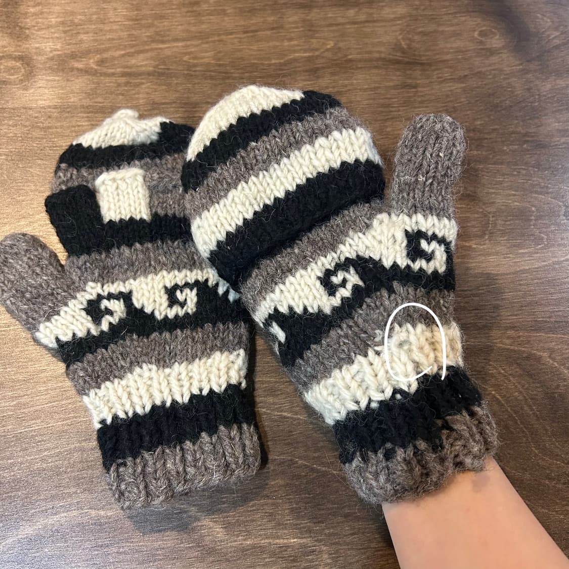 노르딕패턴 니트 핸드워머 상품이미지4