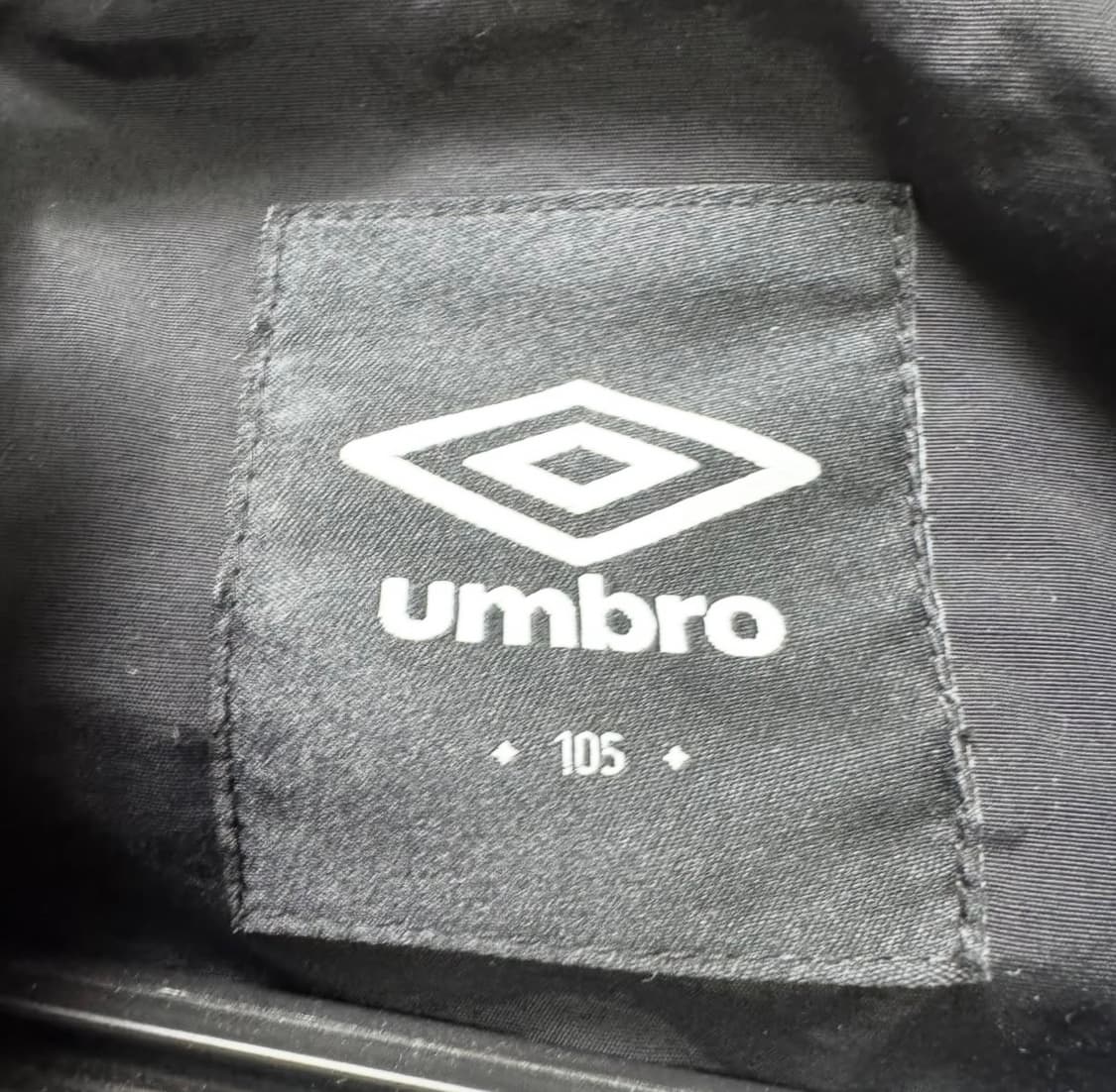 엄브로 후드 테크웨어 바람막이 상품이미지3