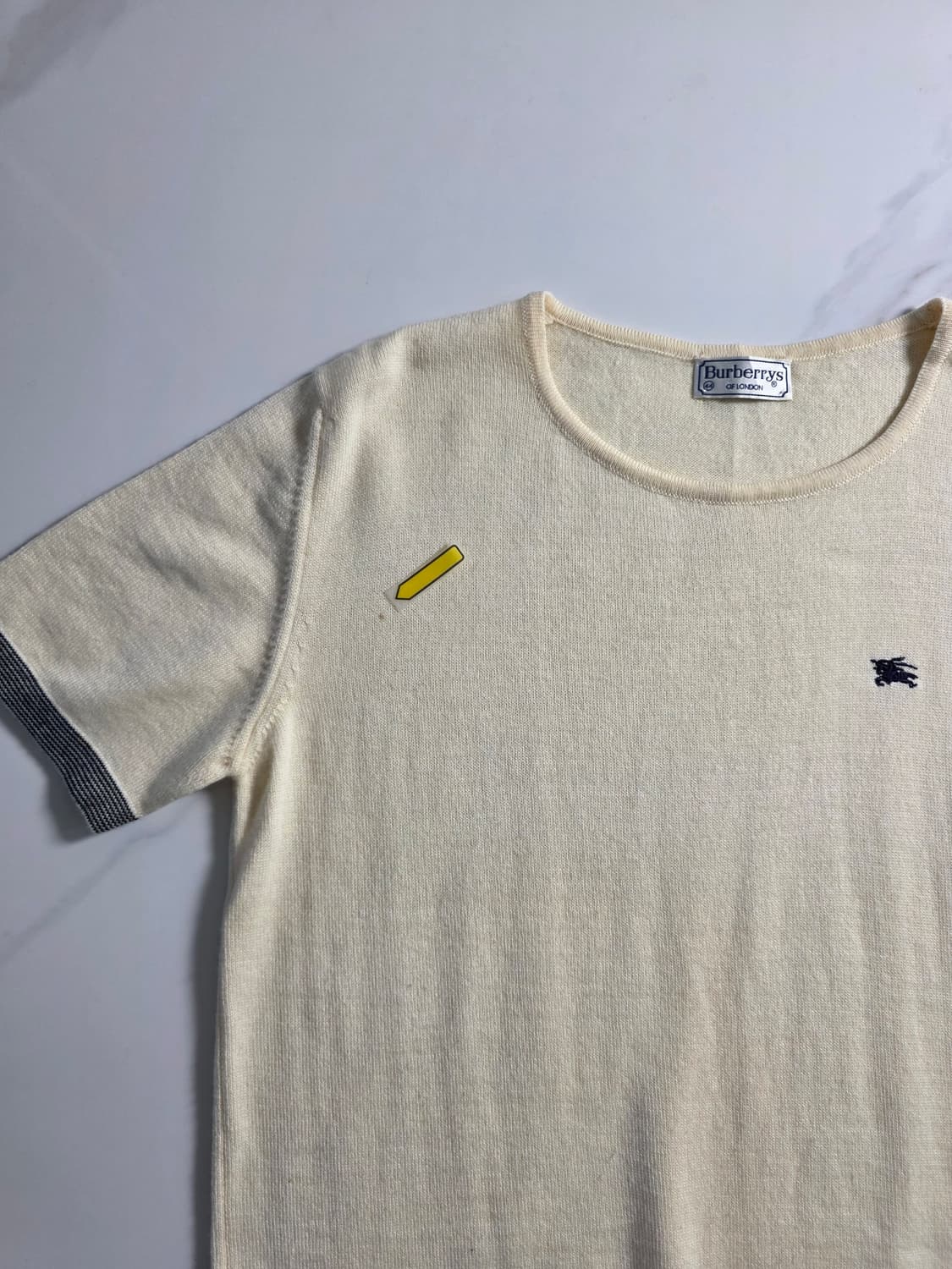 Burberrys / 아이보리 라운드 배색니트 (Black Stripe) 상품이미지3