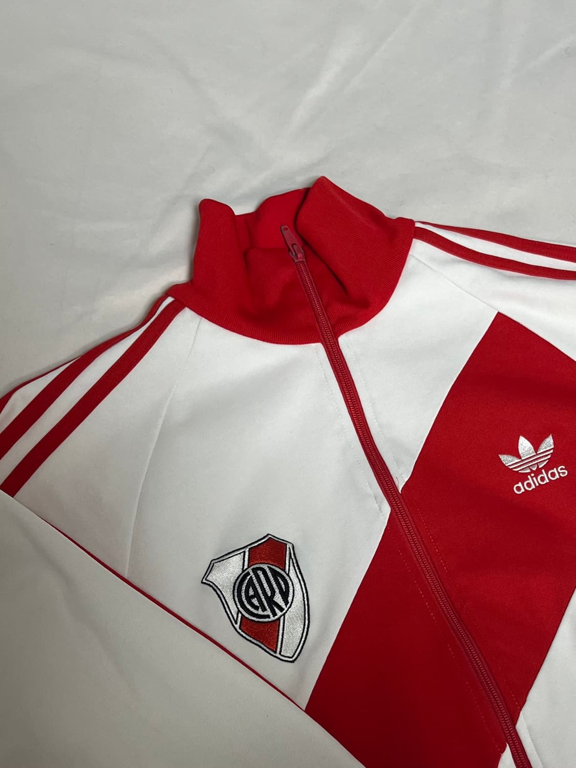 아디다스 리버플레이트 XL 상품이미지1