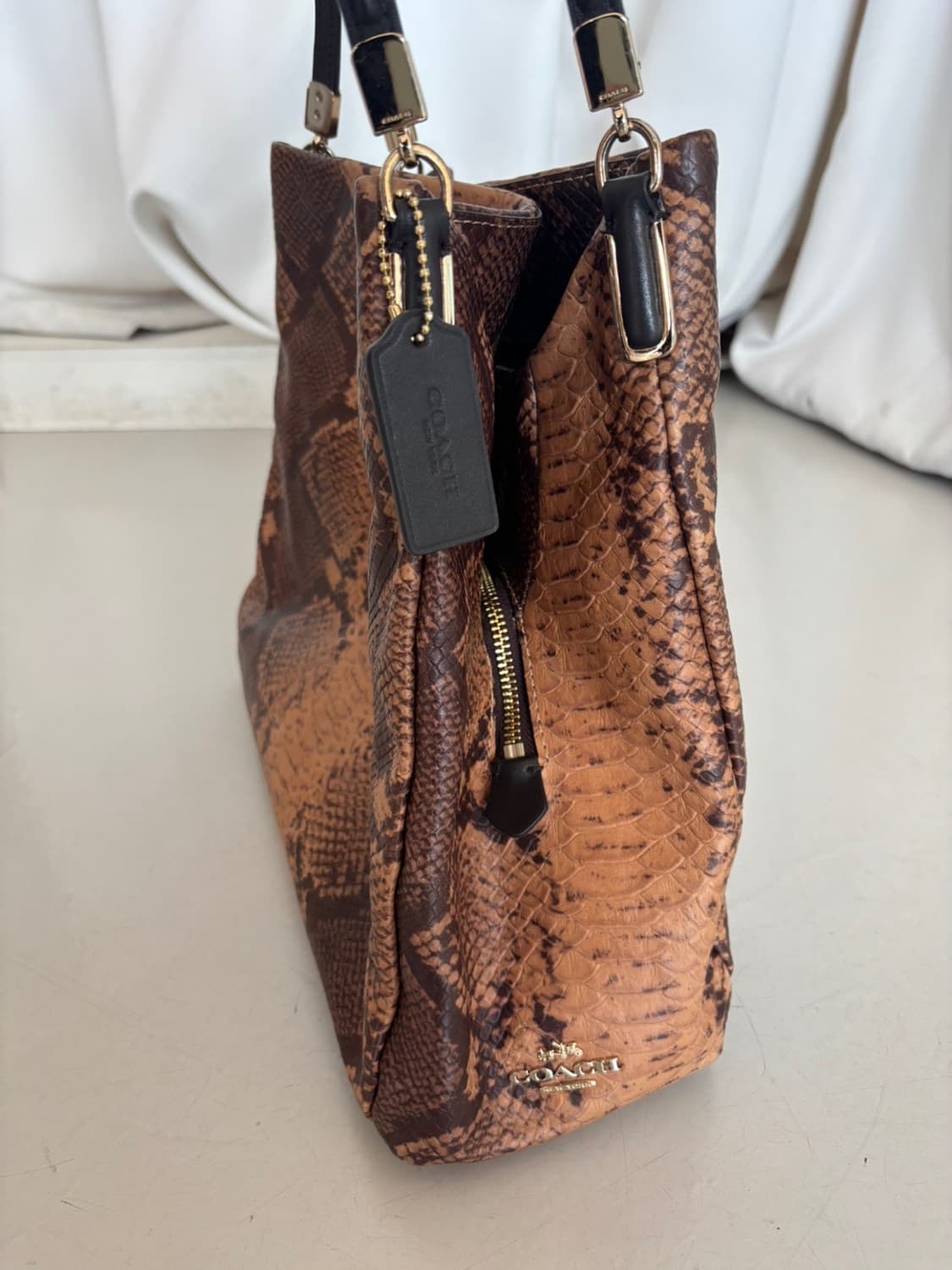 Coach Leather Bag 상품이미지6