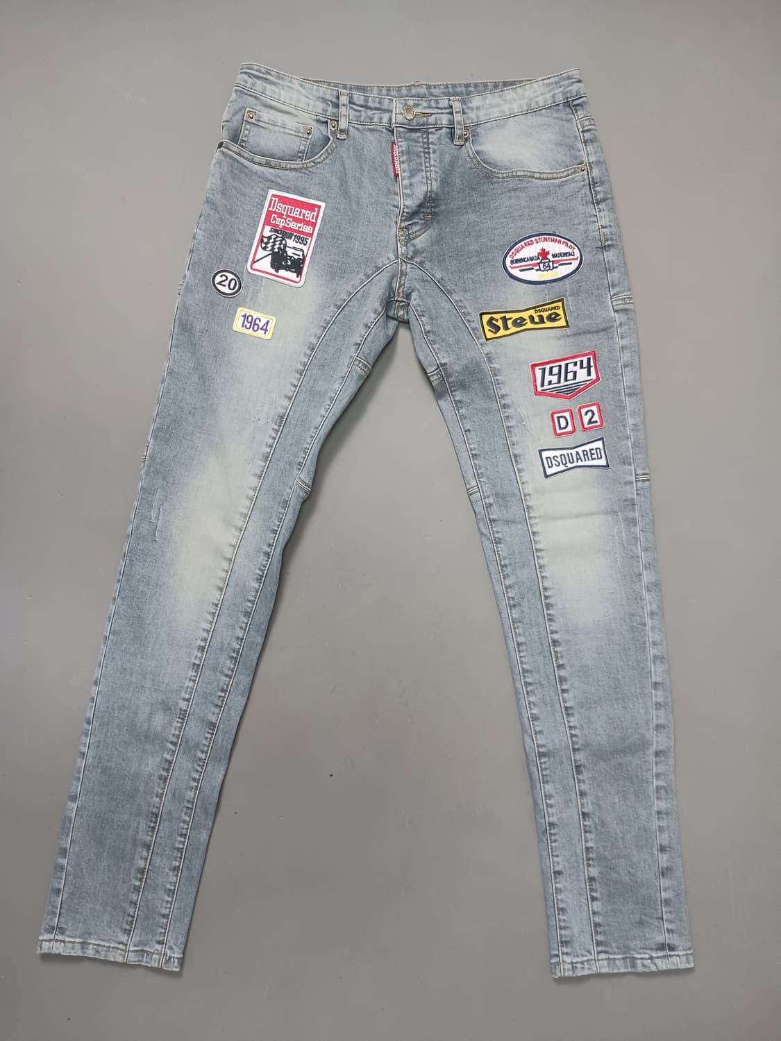 [32] 디스퀘어드2 자수패치 타이디바이커진 청바지 상품이미지1
