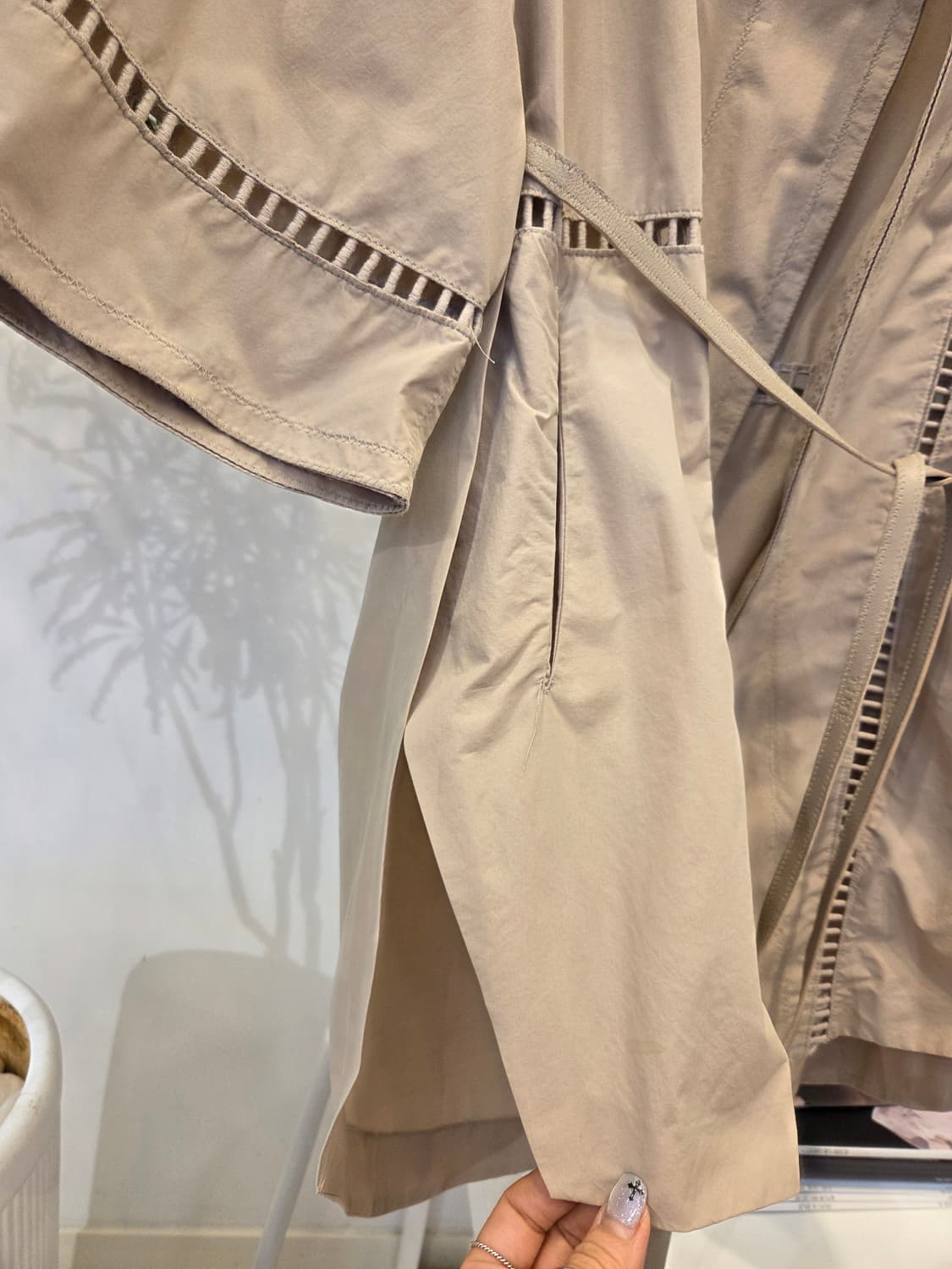 타임 아일렛 펀칭 바람막이 상품이미지6