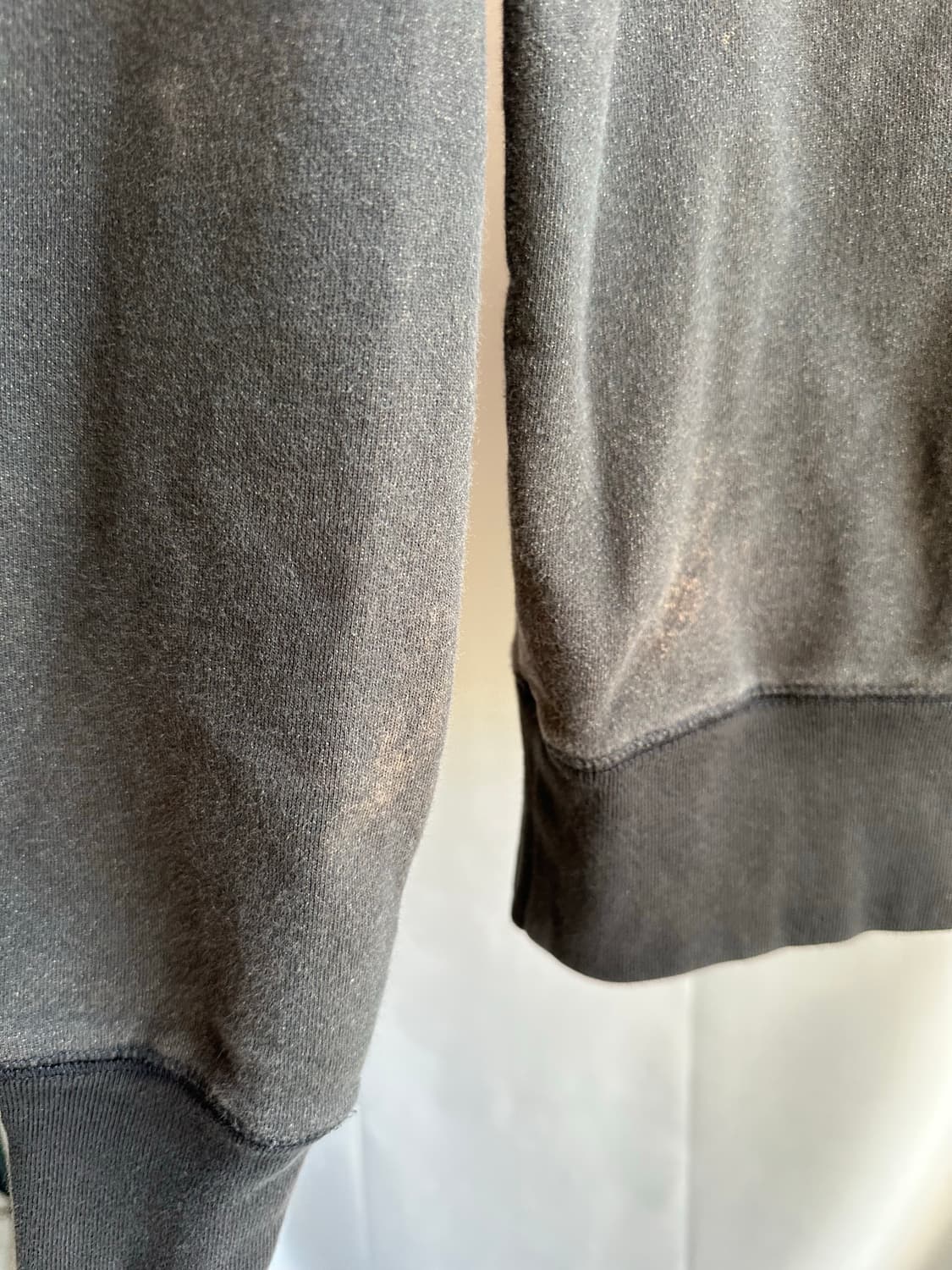 아크네 스튜디오 맨투맨 상품이미지3