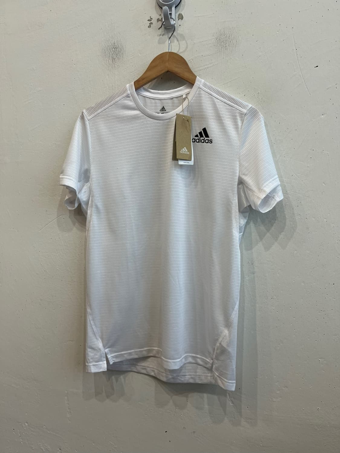 adidas running top  상품이미지1