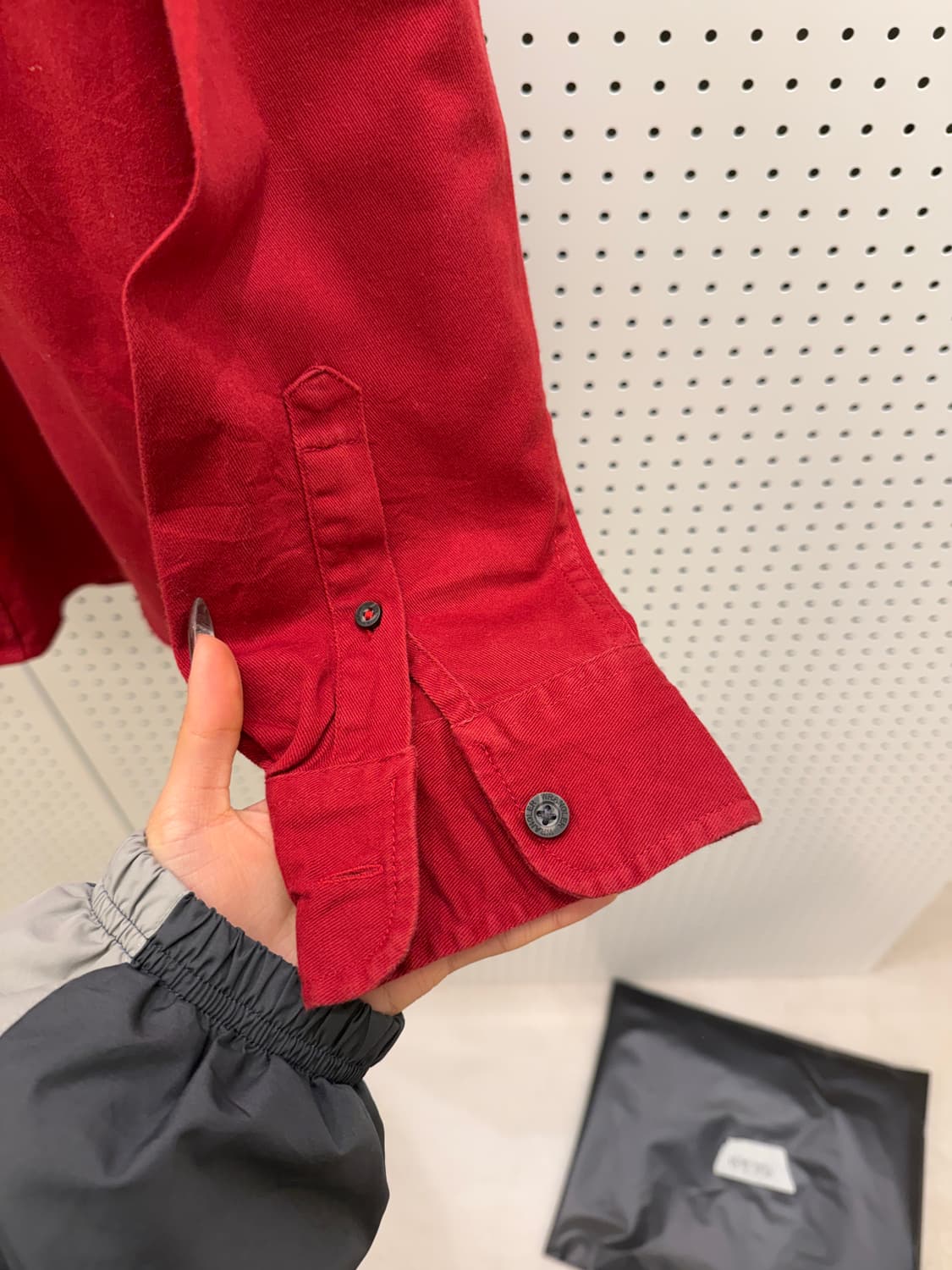 칼하트 투포켓 레드 워크셔츠 U1270 상품이미지4