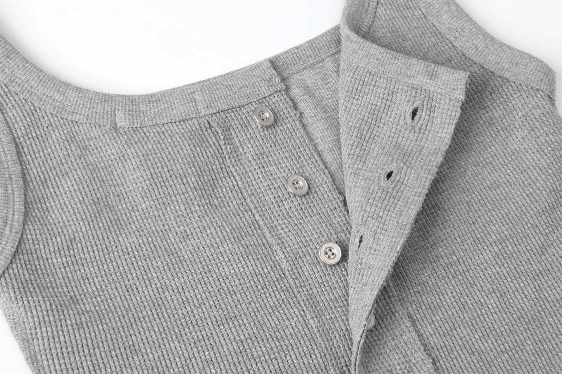 새상품) 쓰리타임즈 코르셋 탑 슬리브리스 나시탑 그레이 상품이미지6