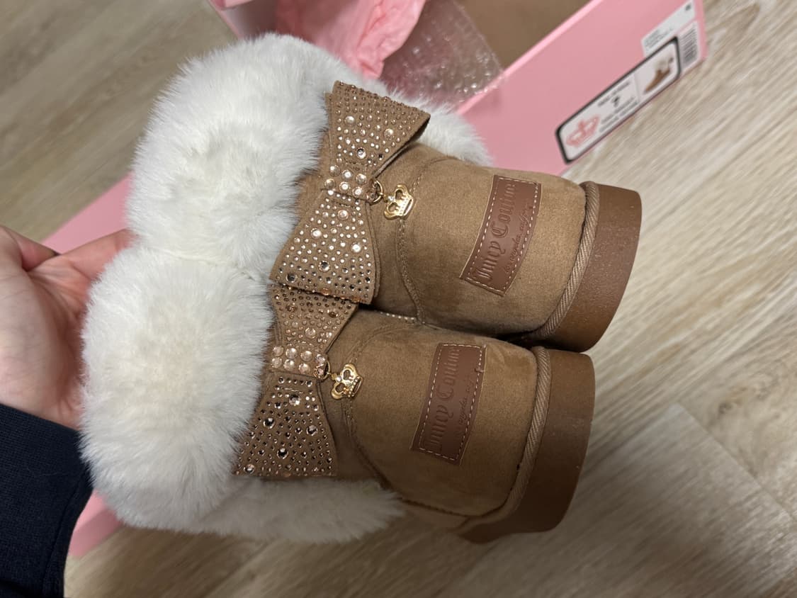 쥬시꾸뛰르 어그 부츠 7사이즈 (230-235) 상품이미지2