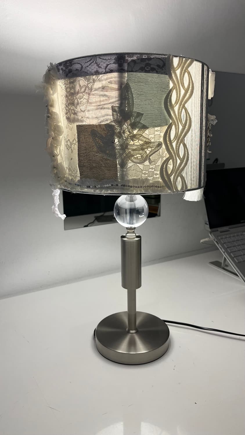 Pony Garden Lamp 상품이미지1