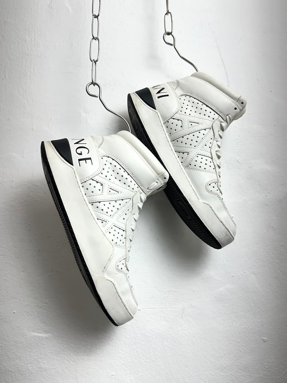 Armani Exchange High-Cut Leather Sneaker 상품이미지4