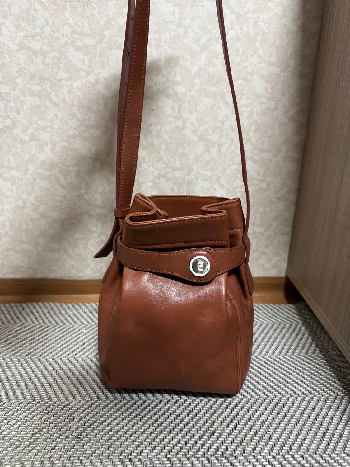 미닛뮤트 포트백 퐅백 버킷백 상품이미지3