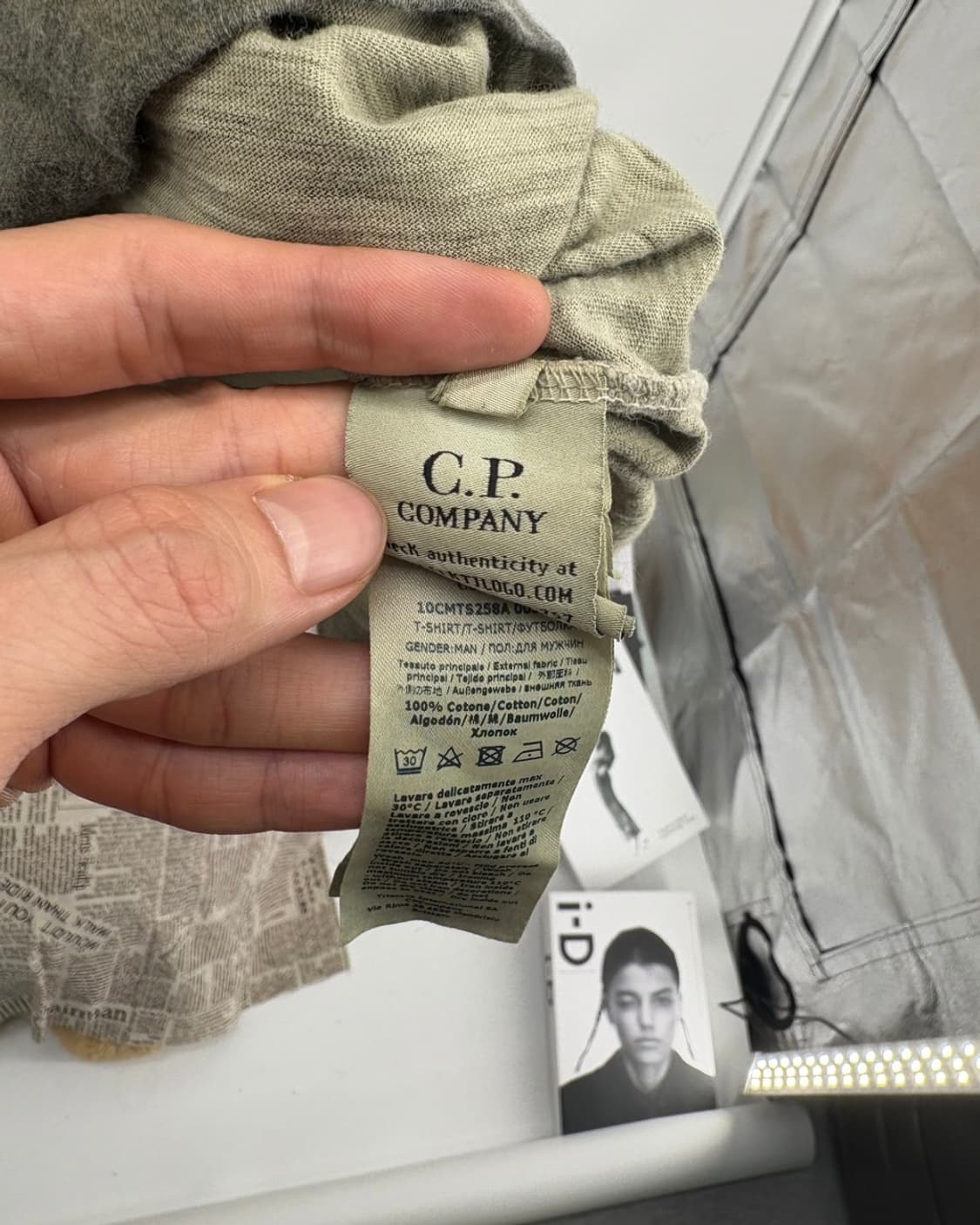 🧥 C.P. COMPANY 리컬러 빈티지 반팔티 (정품QR인증) 상품이미지6