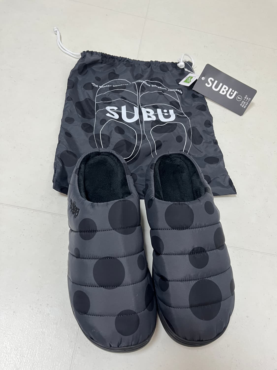 SUBU 차콜 도트 슬리퍼 1 상품이미지1