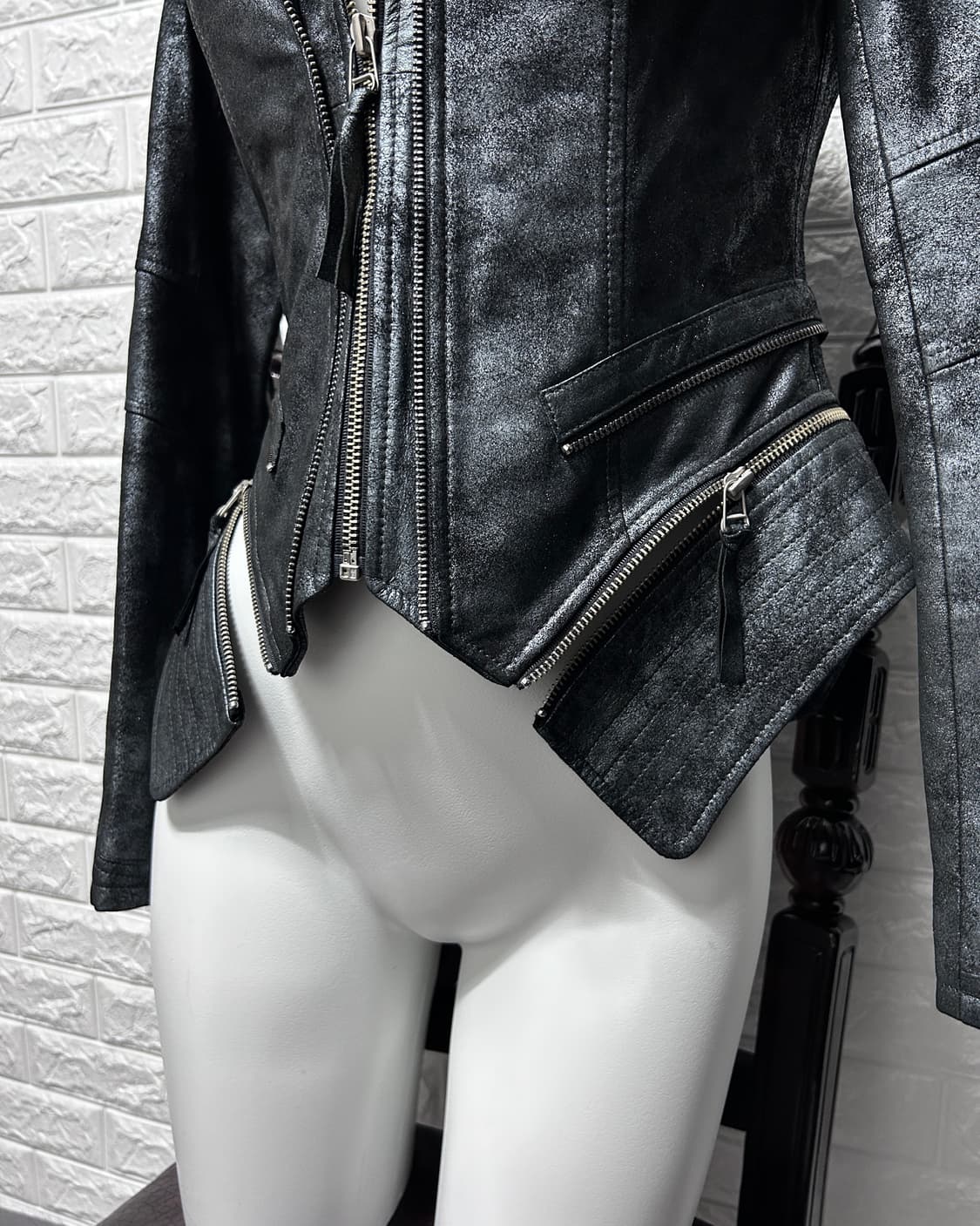 00‘s 매탈릭 램스킨 멀티 지퍼 레이어 자켓 상품이미지4