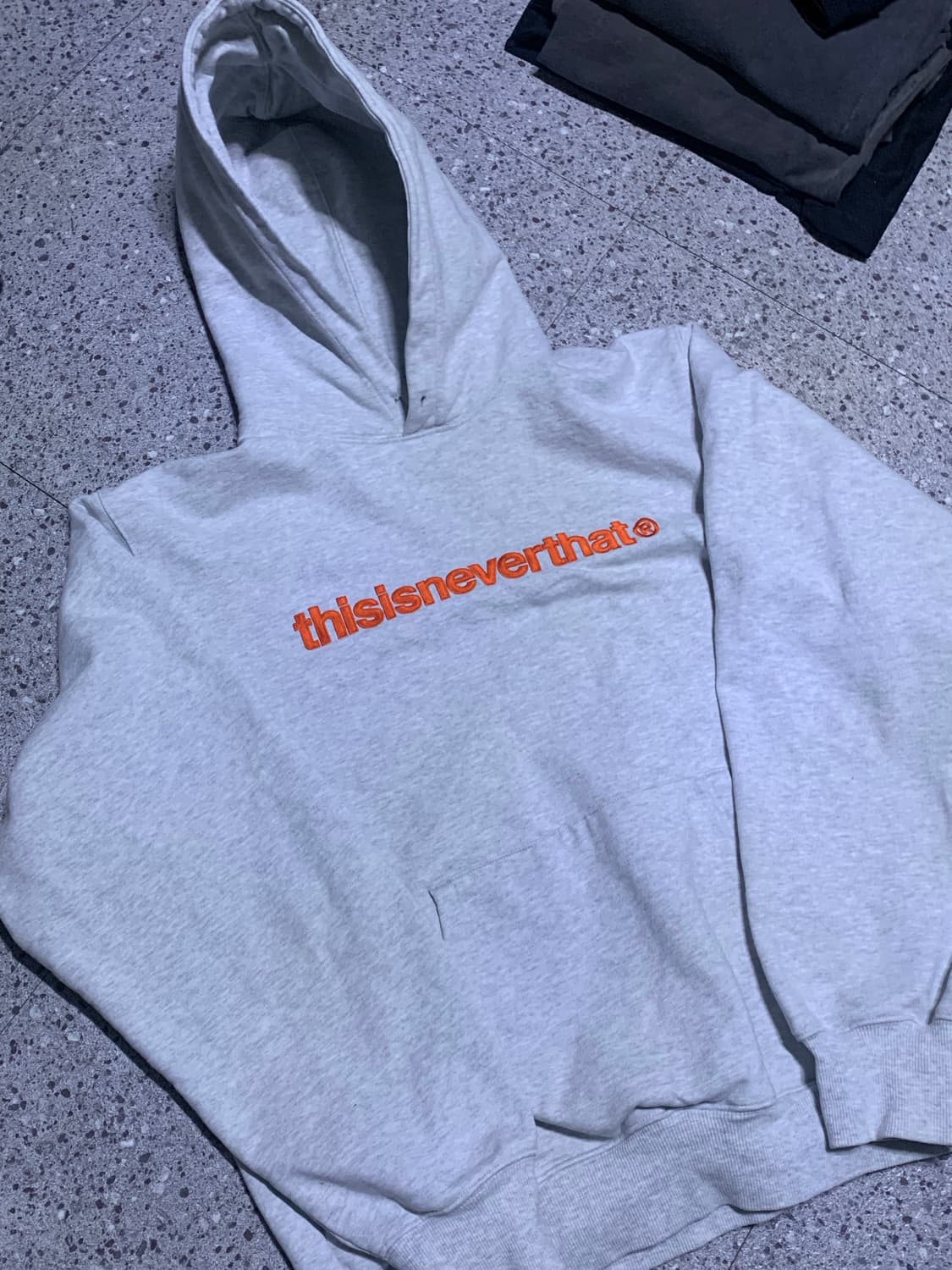 [L] 디스이즈네버댓 후드티  상품이미지1