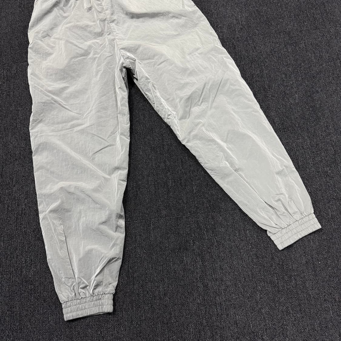 Juunj 준지 나일론 실버 조거 팬츠 상품이미지6