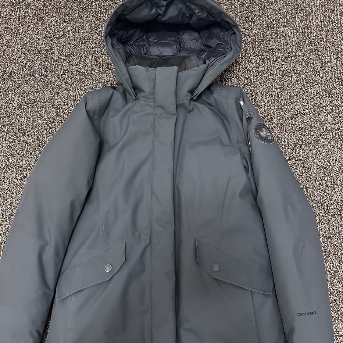 노스페이스 여성 구스다운 롱패딩 90(M) 상품이미지2