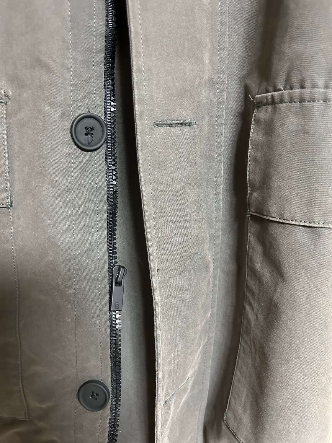 Fear of god essentials jacket sizeM  상품이미지5