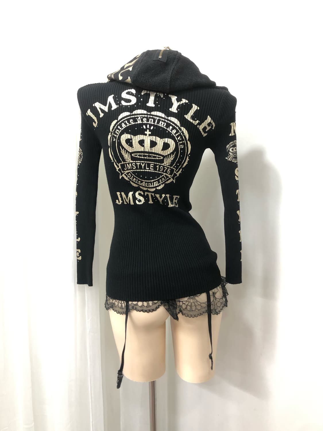 JM style gold logo stud punk hood zip up 상품이미지3