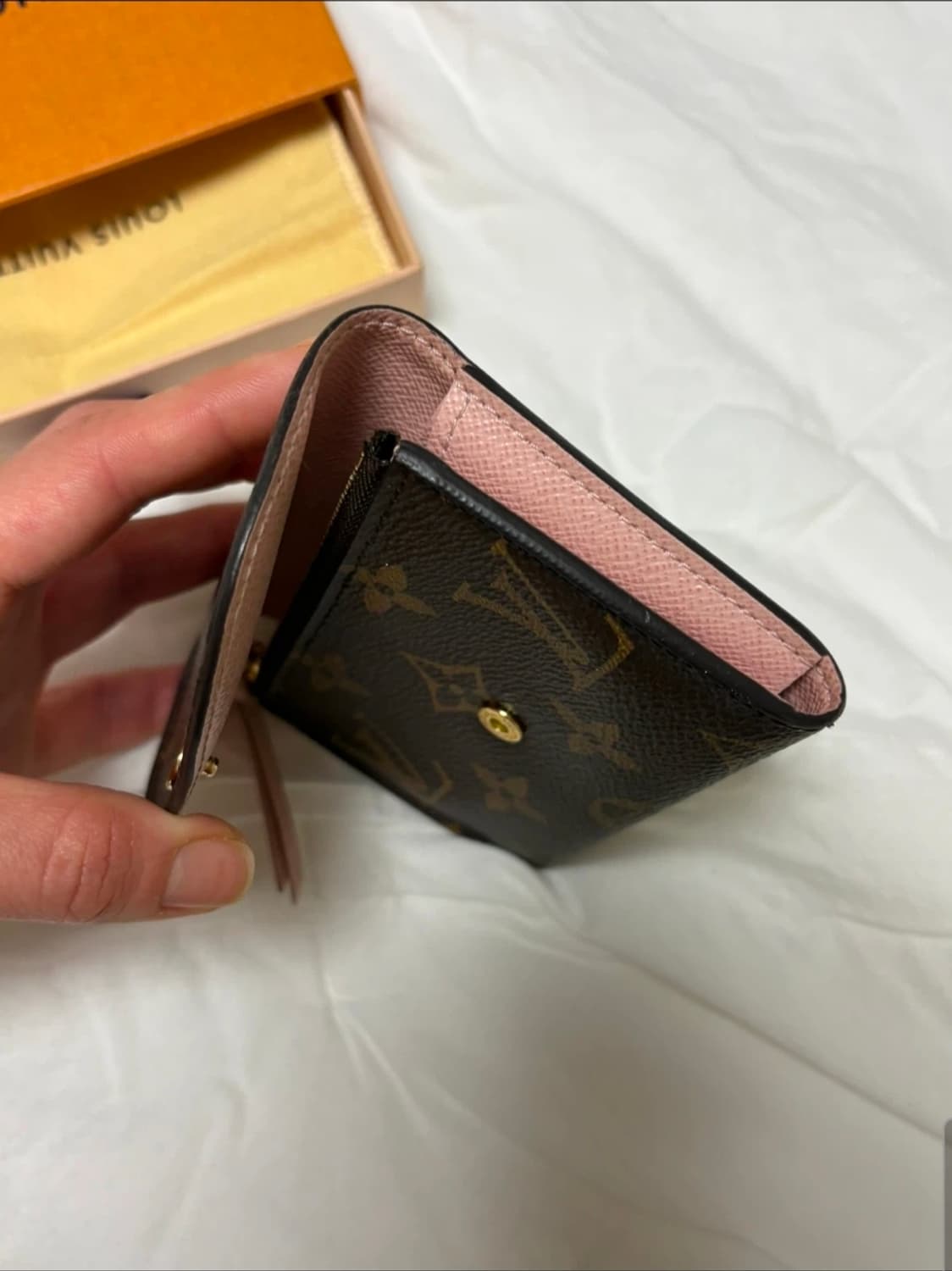 루이비통 로잘리 코인 퍼스 지갑 상품이미지4