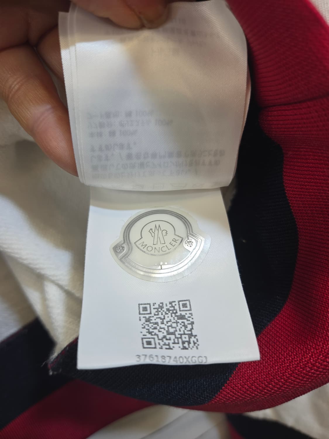 몽클레어 화이트(매장정품 )후드티(14y 160 상품이미지9