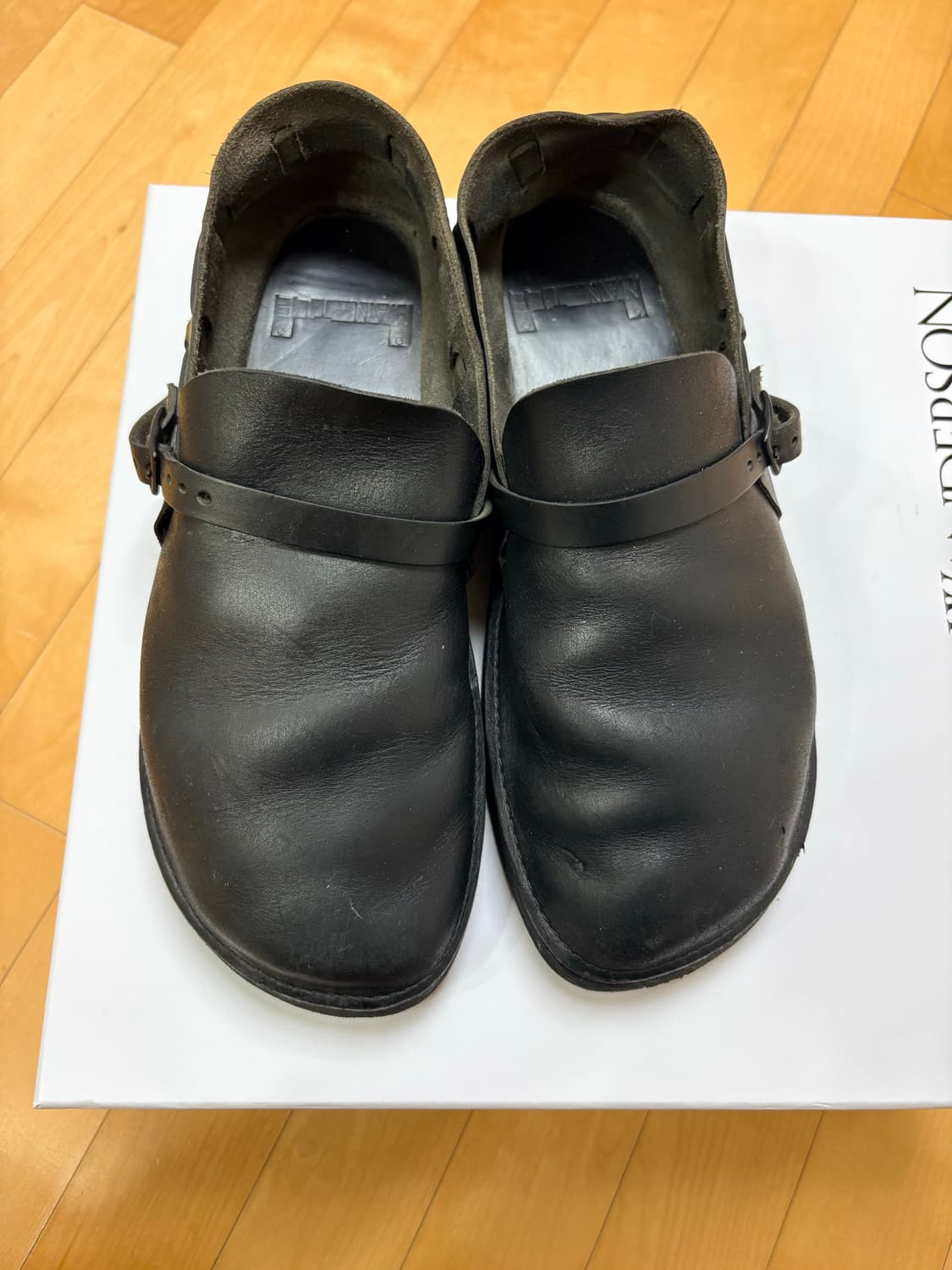 MAN-TLE Aurora Low, Black - 10 상품이미지1