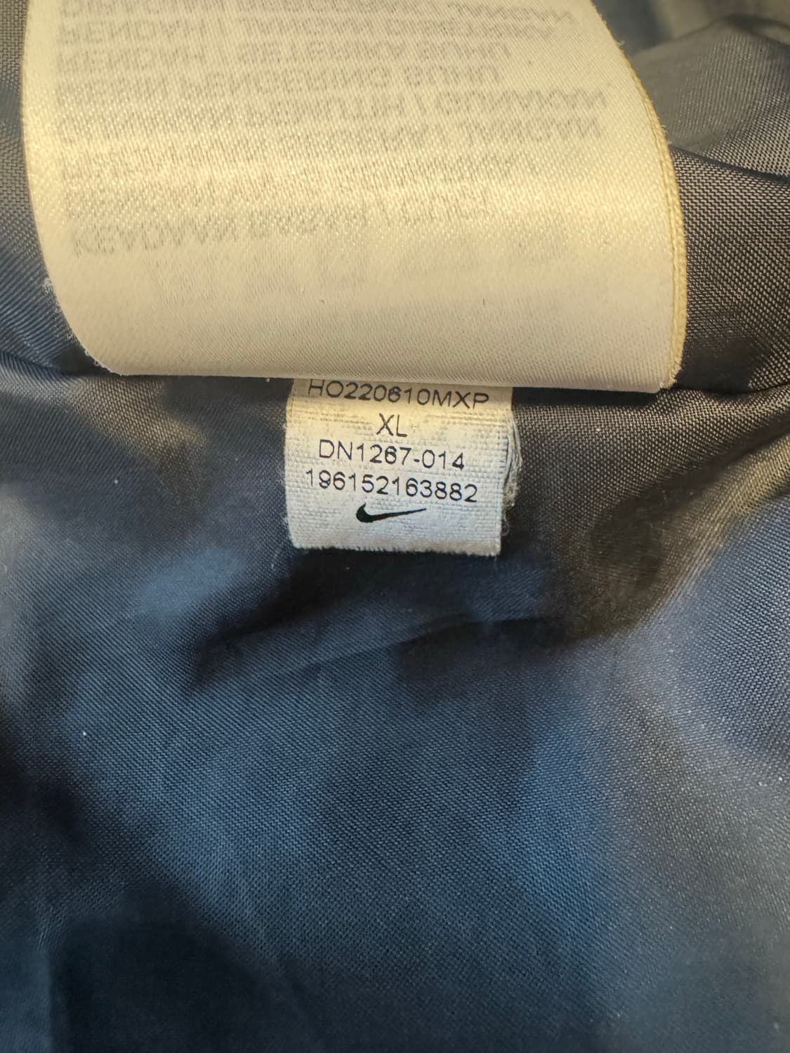 나이키NRG 솔로스우시 사틴 봄버 자켓 블랙 XL 상품이미지5