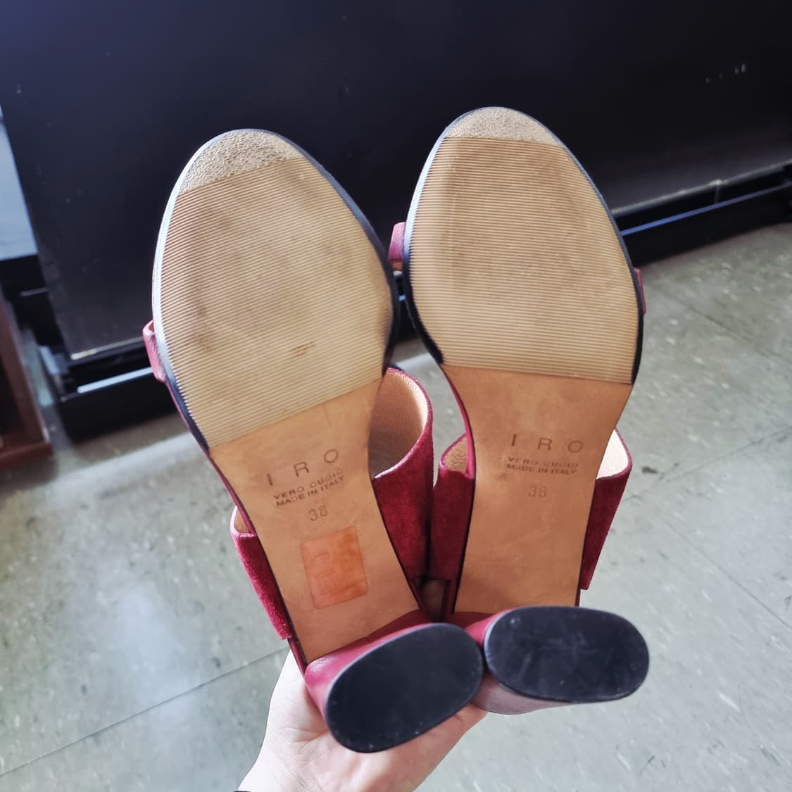 이로 IRO 스웨이드 오픈토힐 펌프스 구두 힐 (38/250) 상태최상 상품이미지5