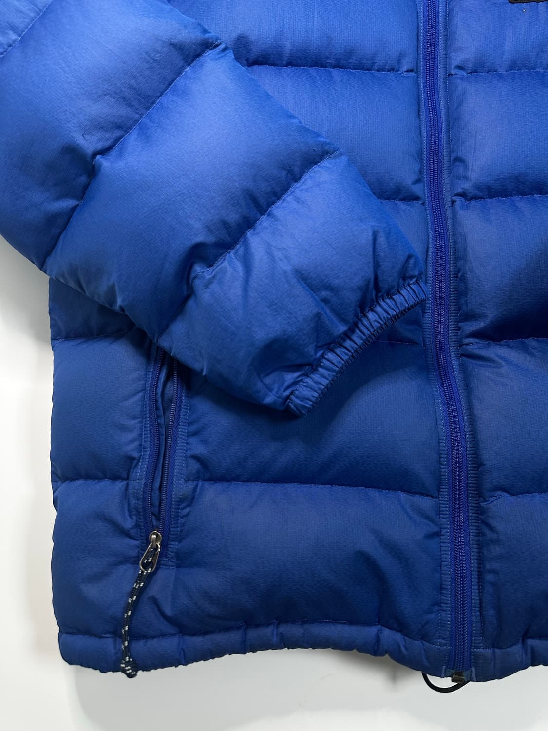 파타고니아 02's 패커블 패딩 블루  상품이미지4