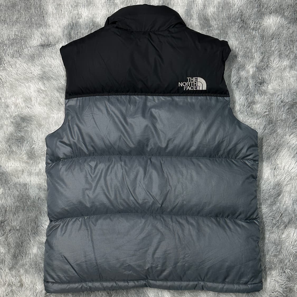 노스페이스 700 눕시 그레이 패딩조끼 L 상품이미지3