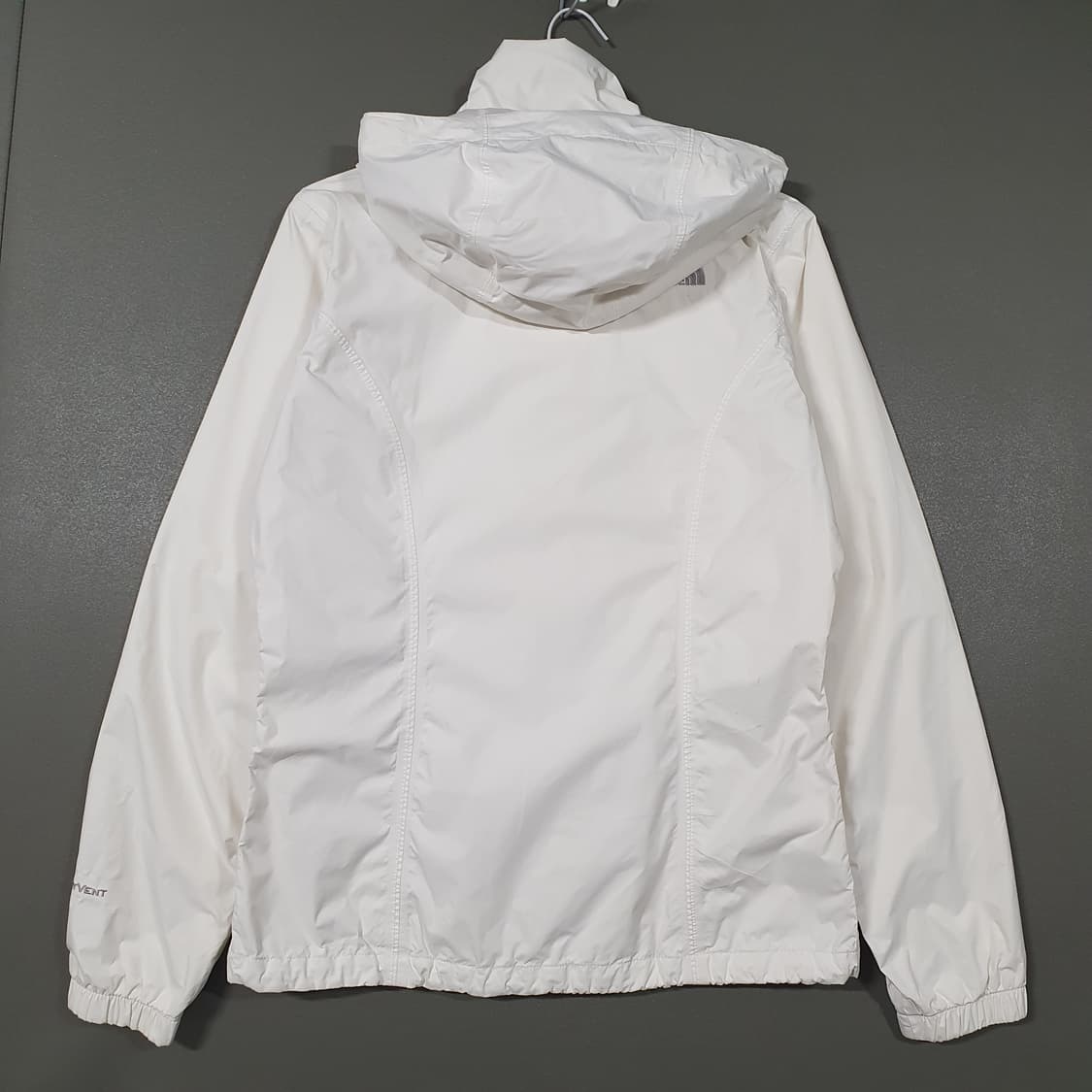 여성 S) 노스페이스 하이벤트 화이트 바람막이 후드 마운틴 윈드 자켓 상품이미지9