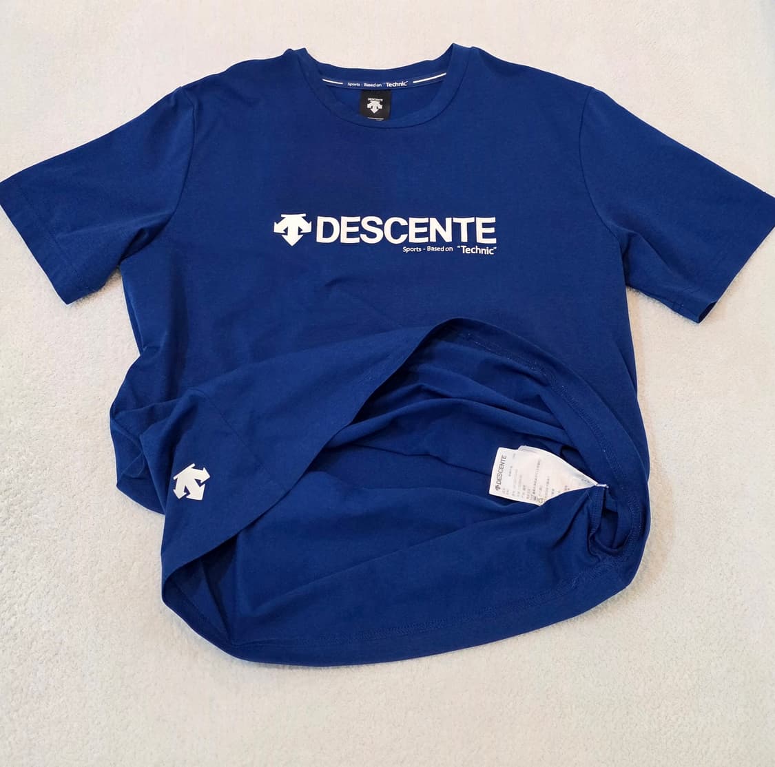 DESCENTE 데쌍트 반팔티 상품이미지3