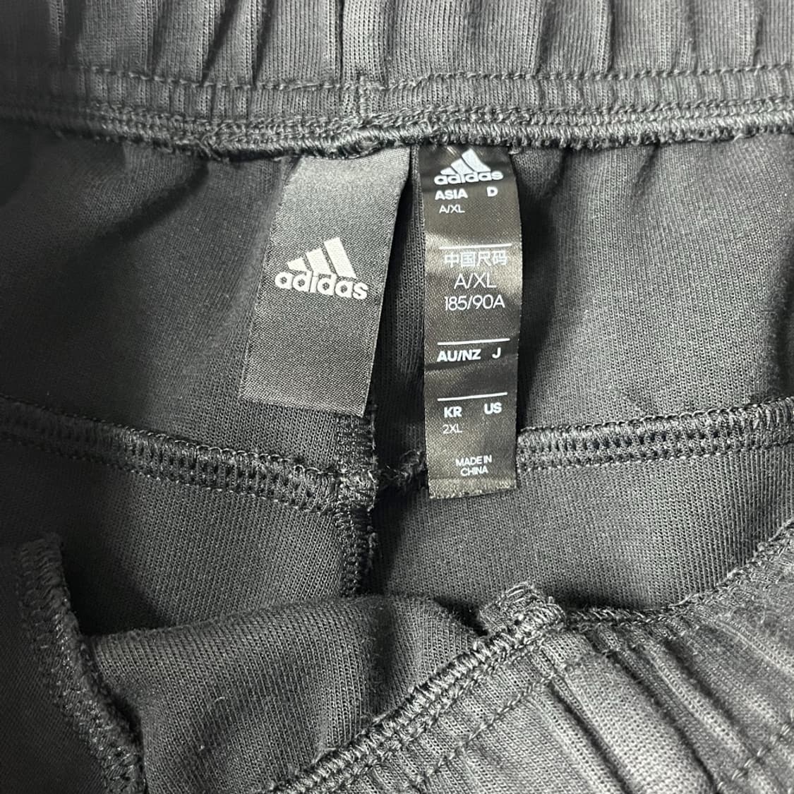 아디다스 삼선 트레이닝 검정 반바지 중고 구제 빈티지 상품이미지3