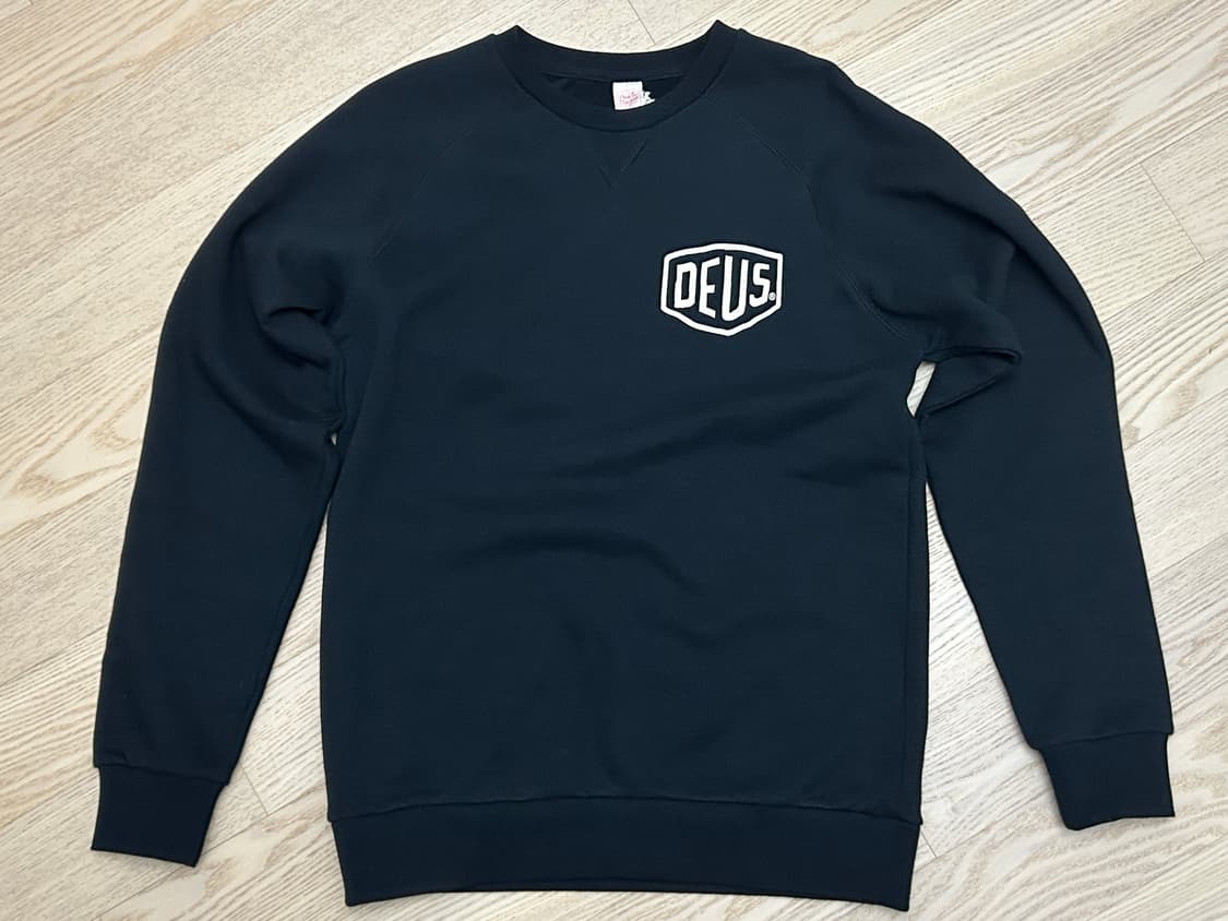 Deus 데우스 엑스 마키나 맨투맨 상품이미지1