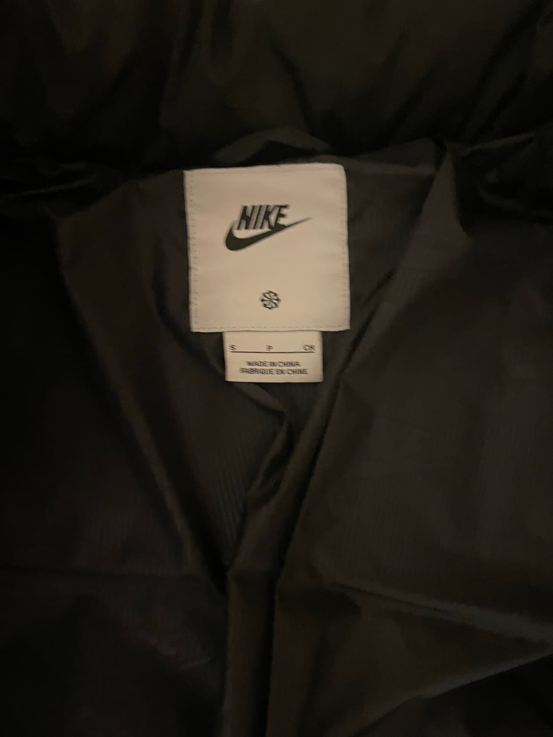 나이키 NSW 패딩 블랙 상품이미지2