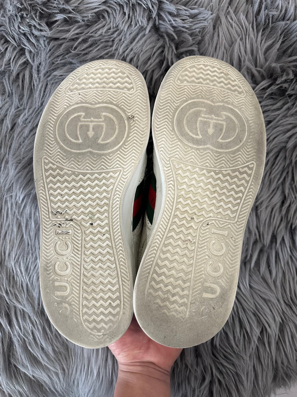 GUCCI 구찌 웹 엠보싱 스니커즈 상품이미지7