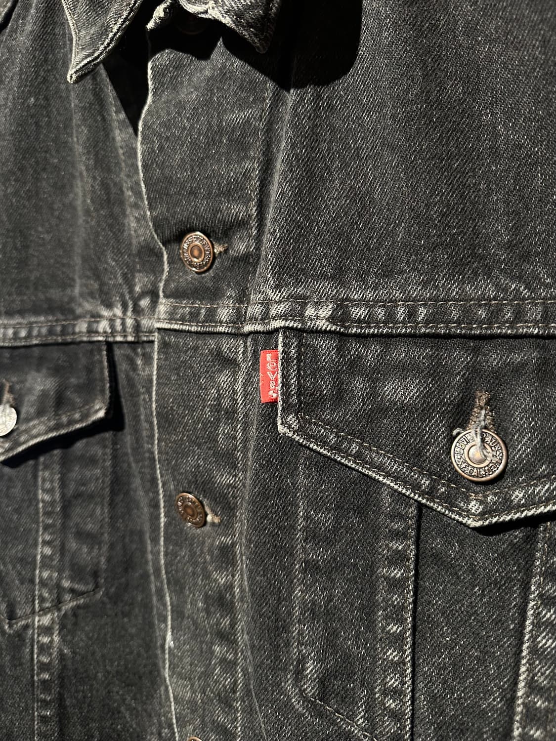 90s Vintage Levis 3rd Black Denim Jacket 상품이미지4