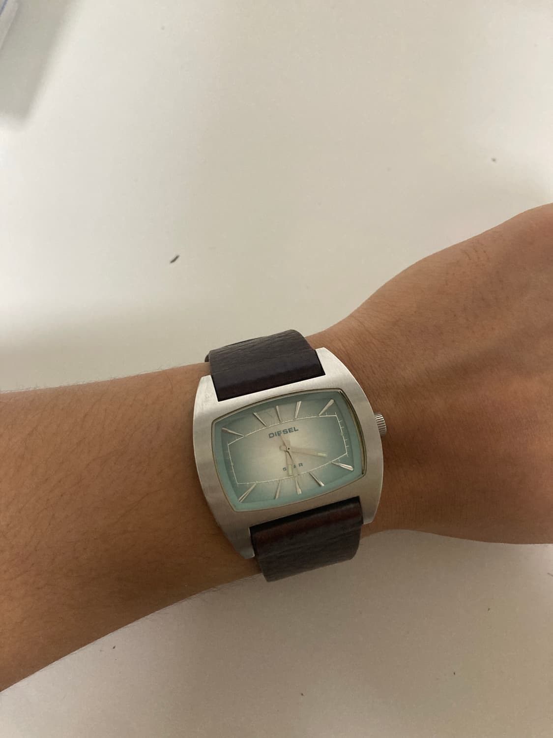 디젤 가죽 손목시계 상품이미지2