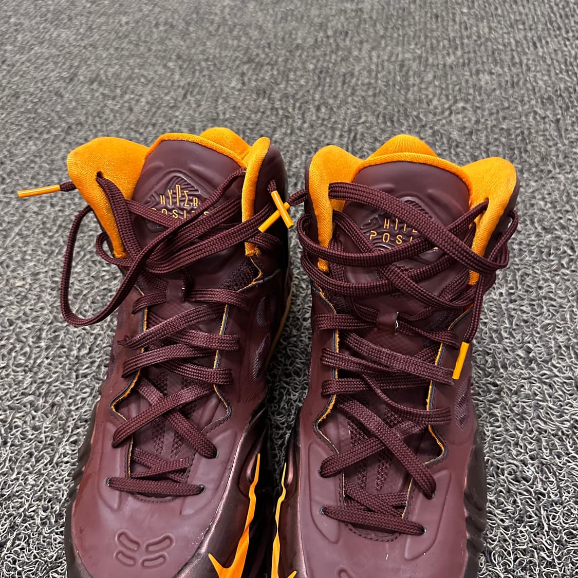 NIKE 나이키 하이퍼포짓 농구화 하이 운동화 브라운 295 상품이미지3