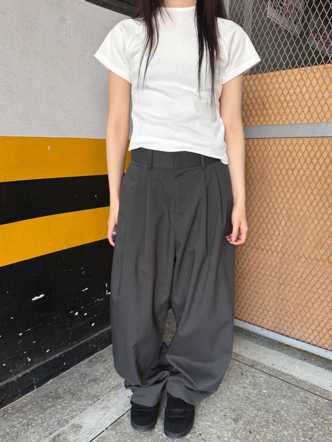 택포) 베르크서울 WIDE PINTUCK SLACKS 상품이미지1