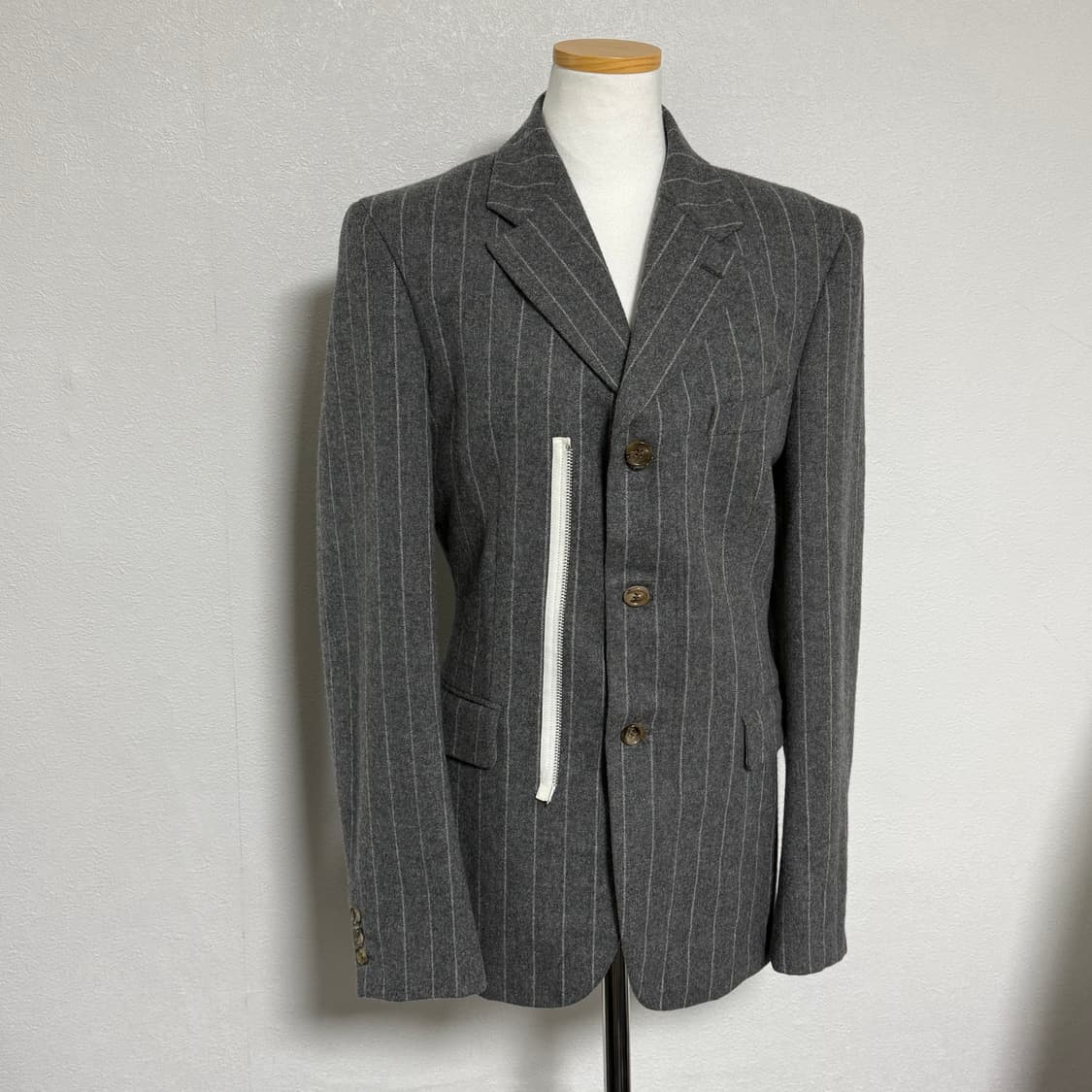 24aw 꼼데가르송 옴므플러스 스트라이프 zip 자켓 s 상품이미지6