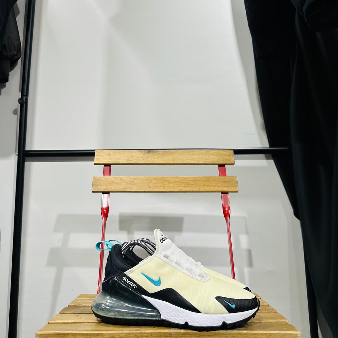 235) 나이키 골프화 여성 여자 골프화 에어맥스 270 상품이미지1