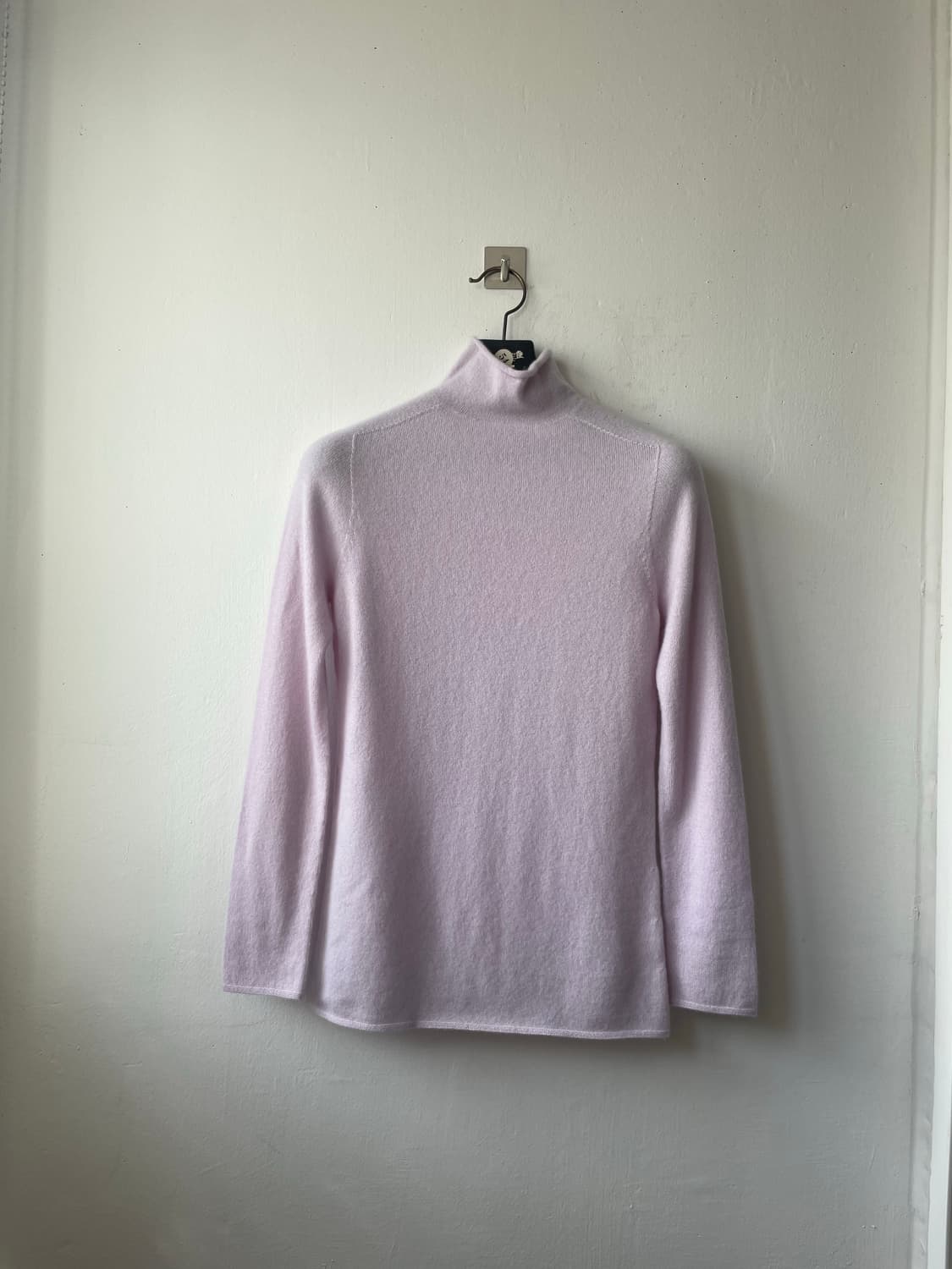 (토이오) 이태리 까리아지 캐시미어100 싱글하이넥 롱슬리브 라이트퍼플 상품이미지1