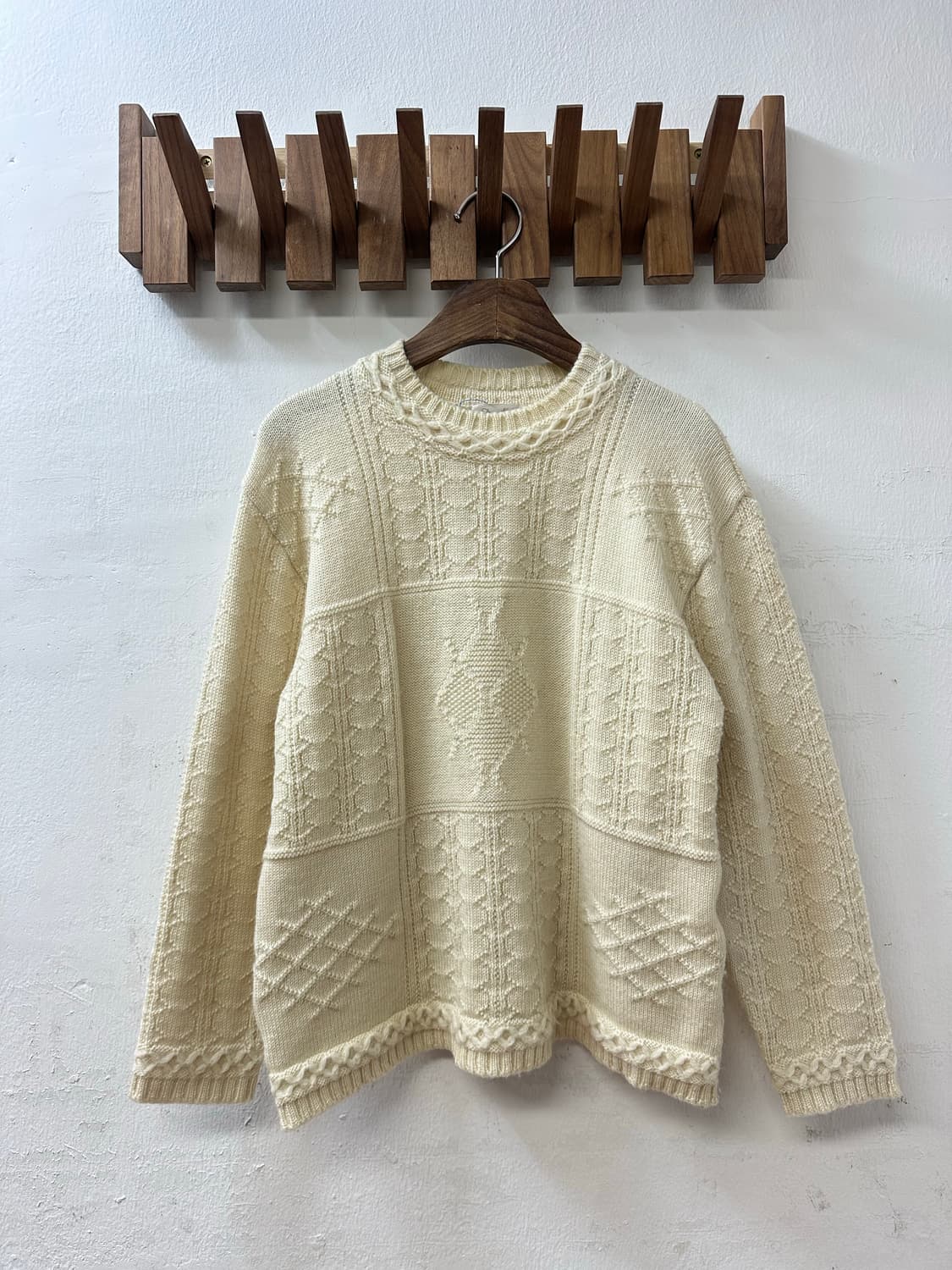 일본빈티지 아이보리 아란 텍스처 울100% 스웨터 니트 상품이미지1
