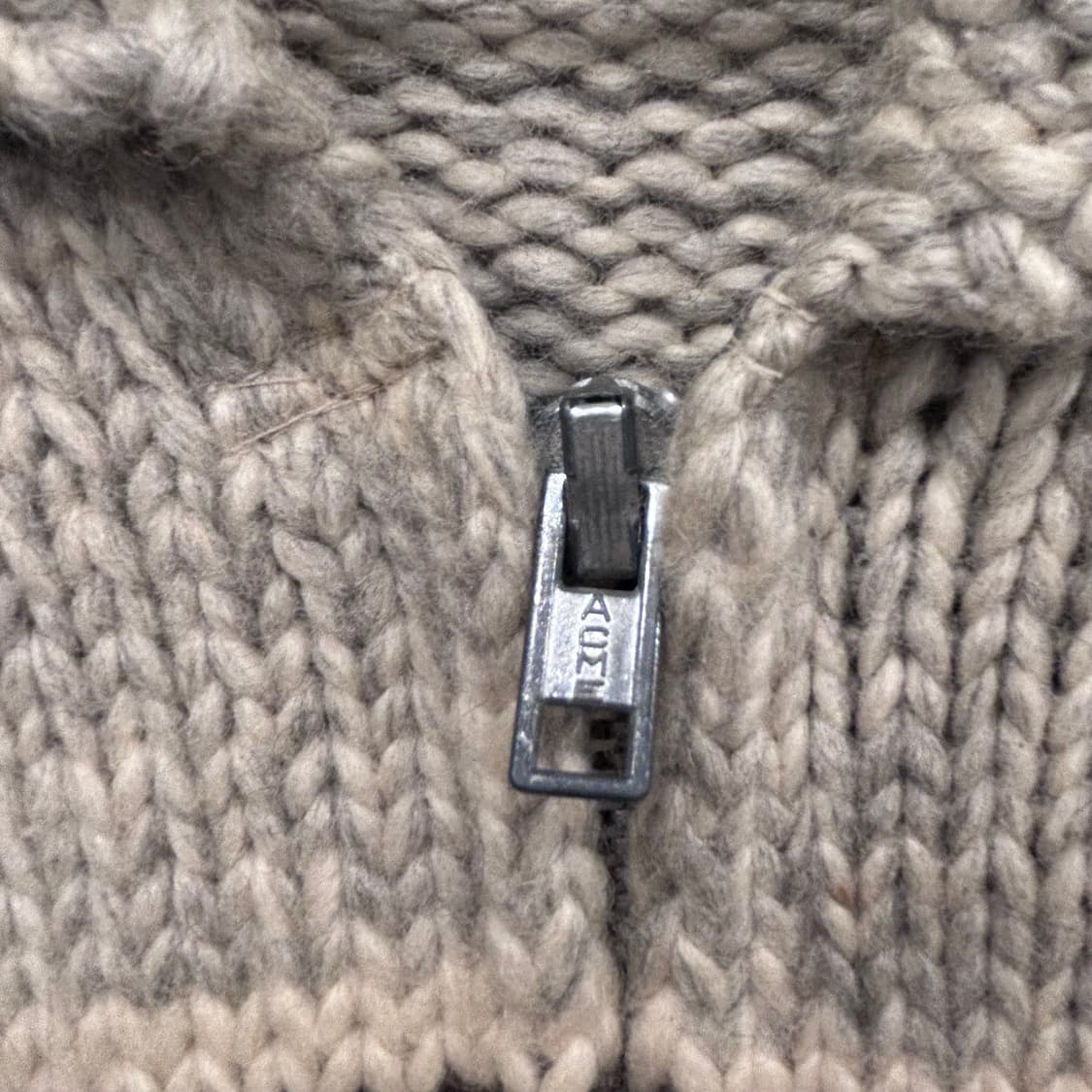 핸드메이드 헤비울 숄카라 코위찬 니트집업 상품이미지3